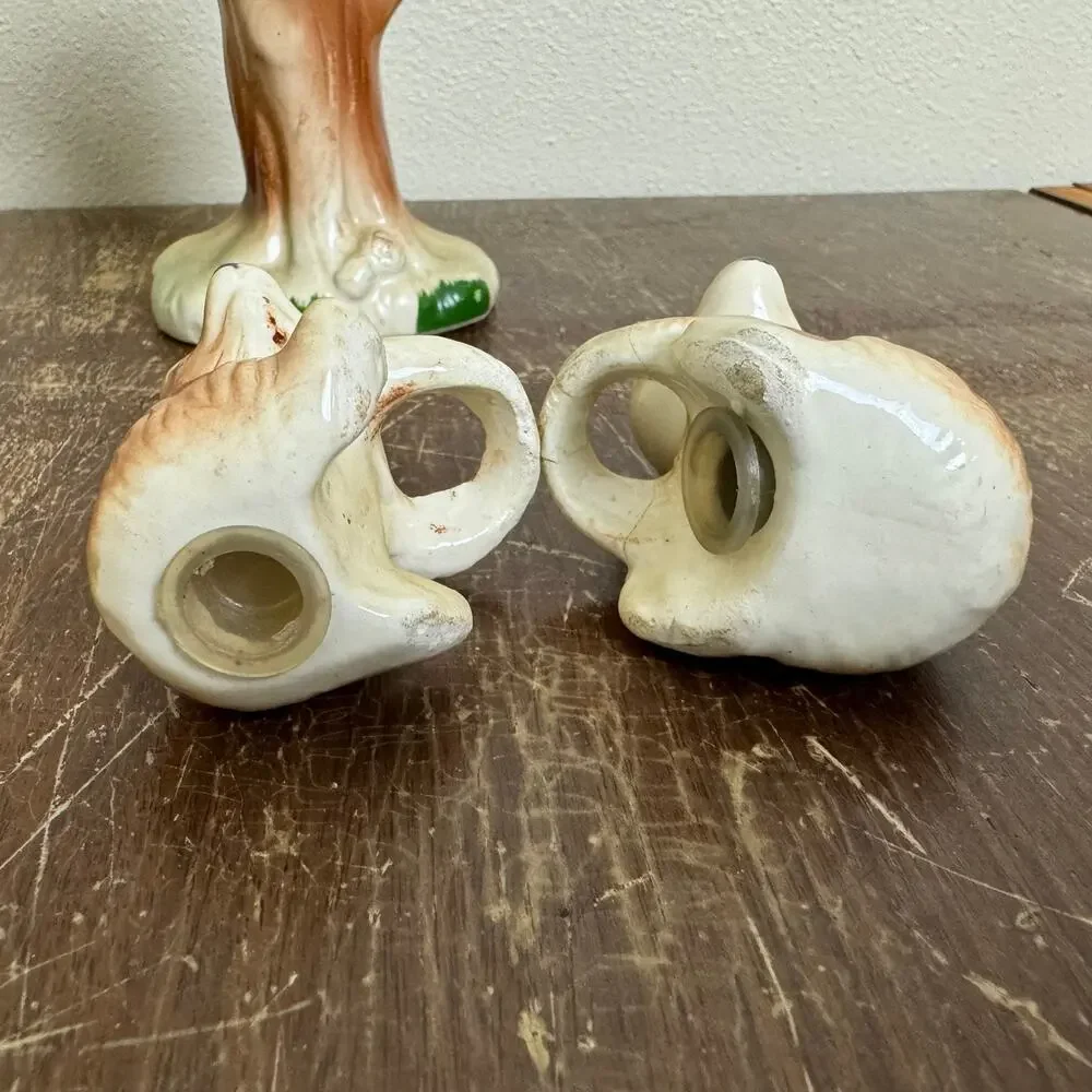 Georgia USA made in Japan Porcelain Tree with Bear Cubs Salt‎ and Pepper Shakers